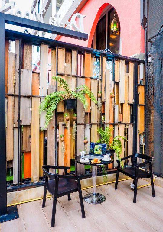 De Ja Moon Hostel Chiang Mai Exterior foto
